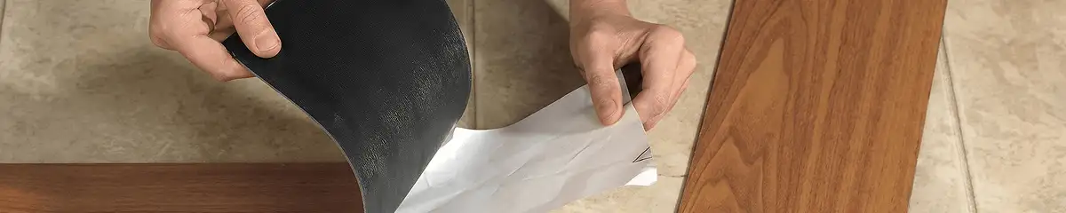 A professional installing vinyl flooring in Tacoma, WA